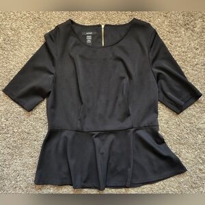 Alfani Black Peplum Blouse With Gold Zippered Back Size Medium